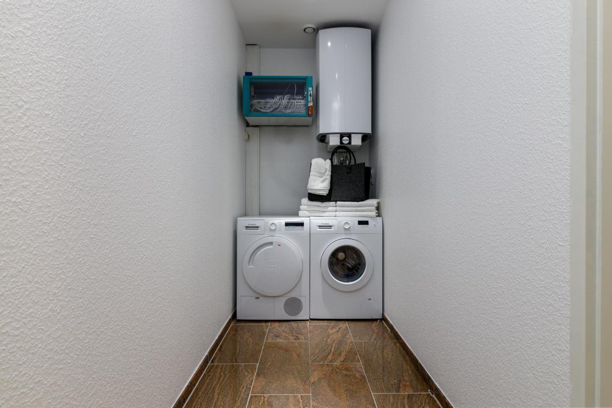 Highlife Apartment One Wiesbaden Wilhelmstrasse Eksteriør bilde